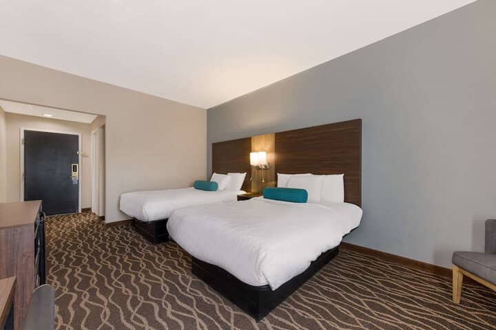 Room 14 of 27
