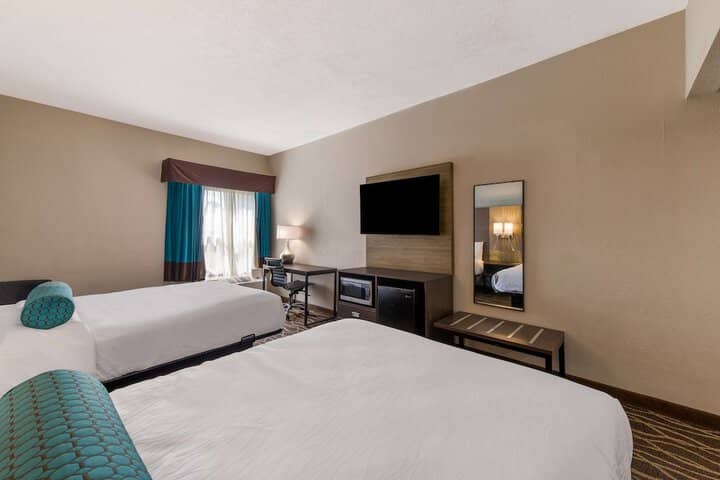 Room 15 of 27