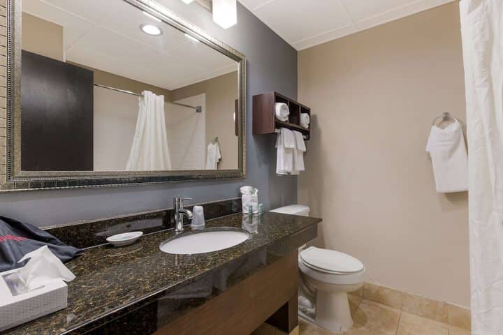 Room 16 of 27